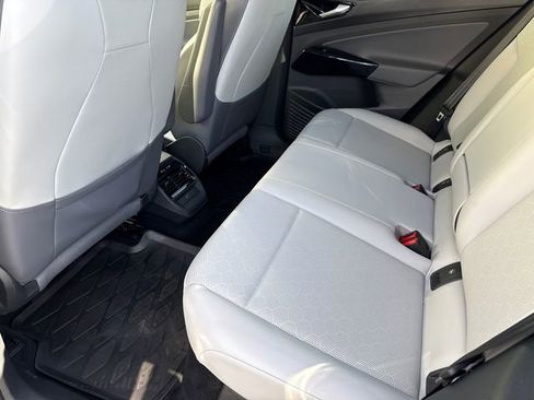 Certified 2022 Volkswagen ID.4 Pro S w/ Gradient Package image 39
