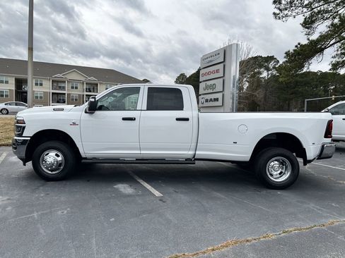 New 2026 RAM 3500 Tradesman image 6