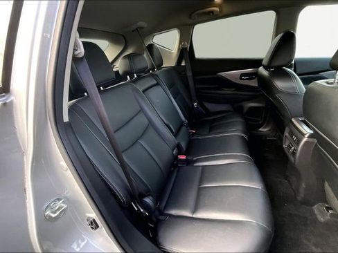 Used 2024 Nissan Murano SV image 17