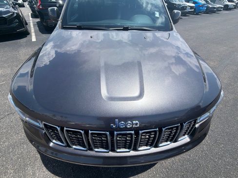 Used 2021 Jeep Grand Cherokee Laredo X RWD image 20