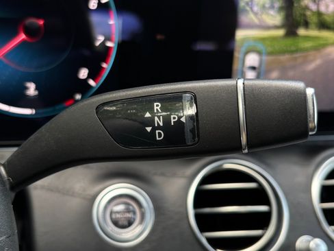 Used 2022 Mercedes-Benz E 350 4MATIC Sedan image 40