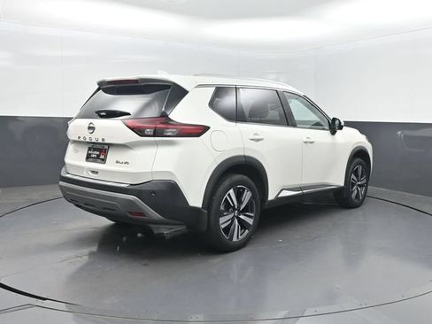 Used 2021 Nissan Rogue SL w/ Premium Package AWD/4WD image 32