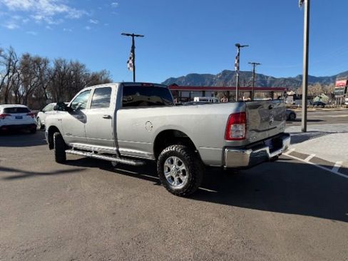 Used 2022 RAM 2500 Big Horn w/ Level 1 Equipment Group image 10