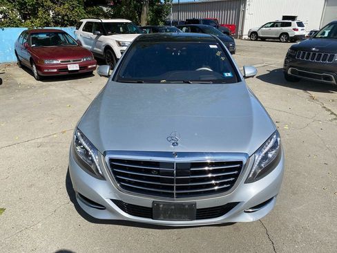 Used 2016 Mercedes-Benz S 550 4MATIC Sedan image 3
