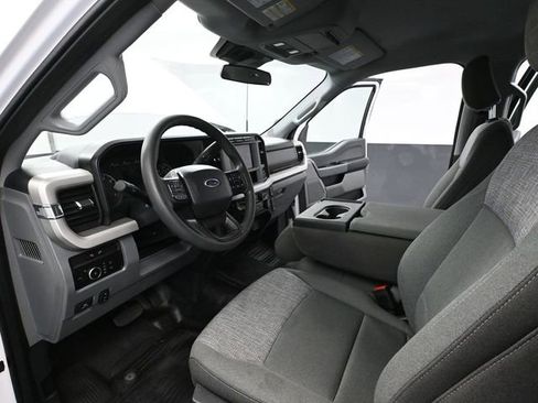 Used 2024 Ford F250 XLT w/ FX4 Off-Road Package image 22