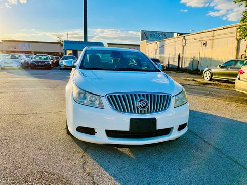 Used 2011 Buick LaCrosse CX image 1