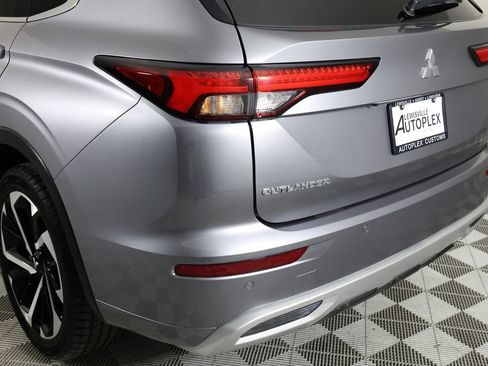 Used 2024 Mitsubishi Outlander SEL AWD/4WD image 44