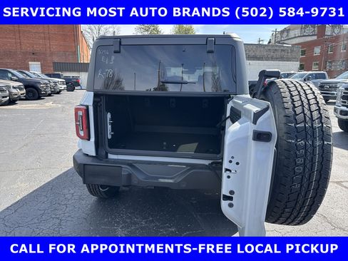 New 2026 Ford Bronco Outer Banks image 13