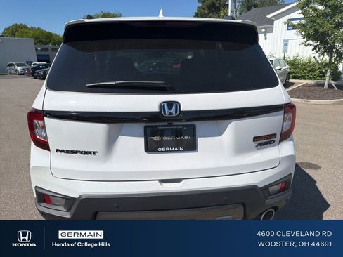 Used 2025 Honda Passport TrailSport image 7