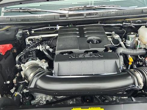 Used 2024 Nissan Frontier SV w/ Technology Package image 45