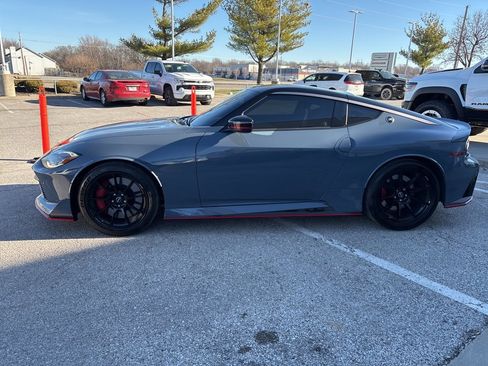 Used 2024 Nissan Z NISMO w/ Floor Mat Package image 14