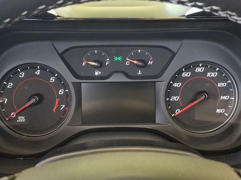 Used 2024 Chevrolet Camaro LT RWD image 19