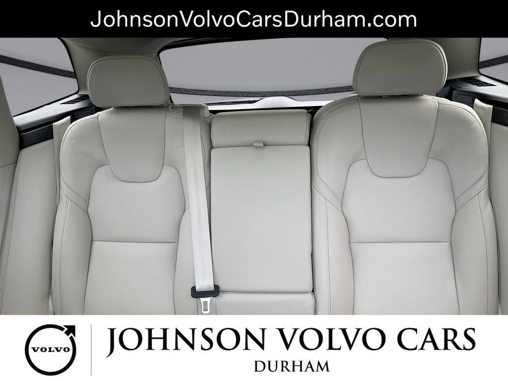 Used 2024 Volvo XC60 T8 Ultimate w/ Protection Package Premier AWD/4WD image 26