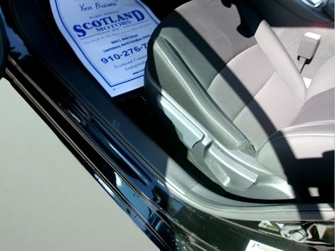 Used 2024 Nissan Sentra SV image 13