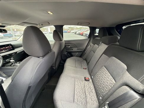 Used 2025 Nissan Kicks SV image 14