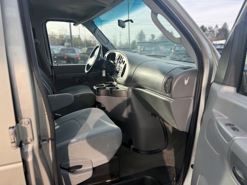 Used 2008 Ford E-350 and Econoline 350 XL image 10