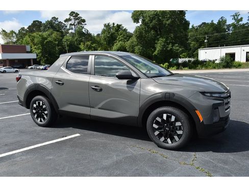 New 2025 Hyundai Santa Cruz SE image 6