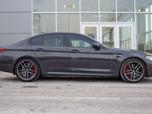 Used 2022 BMW M5 Base w/ Executive Package image 4