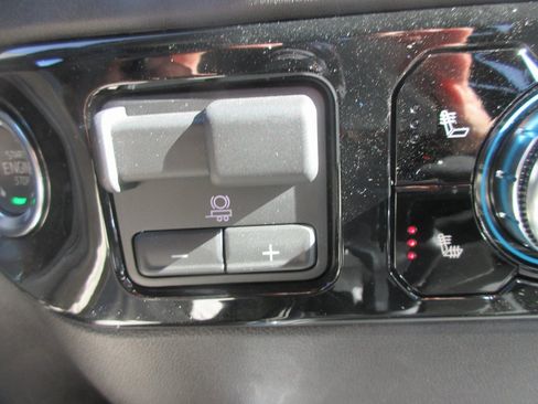 New 2026 GMC Sierra 1500 Elevation image 20