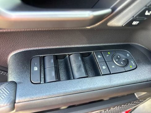 New 2026 Toyota 4Runner Limited AWD/4WD image 19