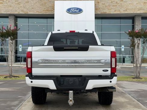 Used 2020 Ford F250 Platinum w/ FX4 Off-Road Package AWD/4WD image 21