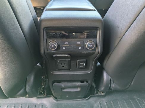 Used 2017 GMC Acadia Denali w/ Technology Package image 34