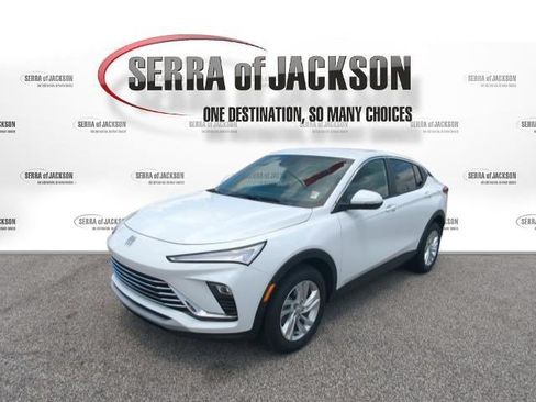Used 2024 Buick Envista Preferred w/ Convenience I Package FWD image 5