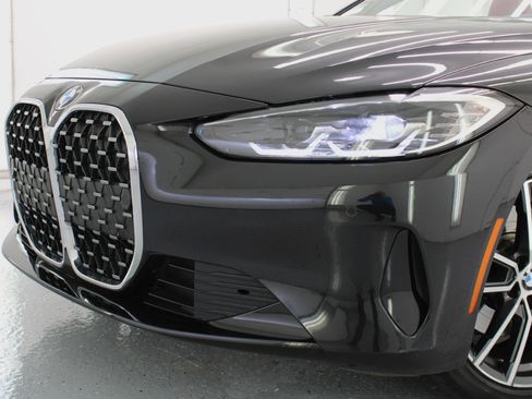 Used 2022 BMW 430i xDrive Convertible w/ Premium Package 2 image 21