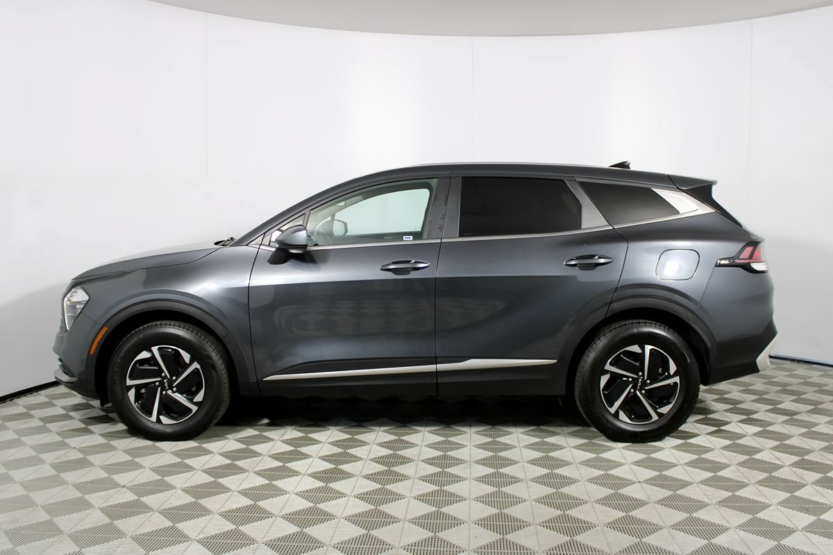 Used 2023 Kia Sportage LX AWD/4WD image 27