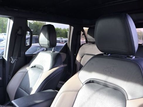 Used 2022 Ford Bronco Wildtrak AWD/4WD image 7