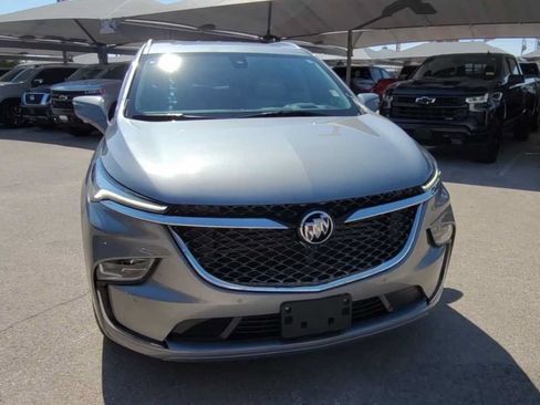Used 2024 Buick Enclave Avenir w/ Avenir Technology Package AWD/4WD image 4