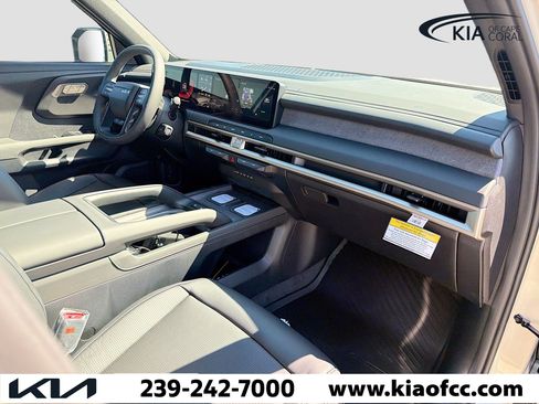 New 2027 Kia Telluride S image 13