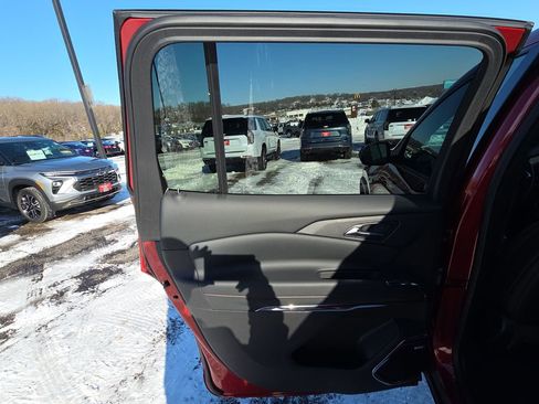 New 2026 Chevrolet Traverse Z71 w/ Enhanced Driving Package image 26