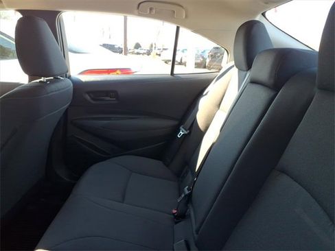 Used 2024 Toyota Corolla LE image 7