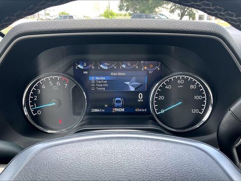 Used 2023 Ford F150 XLT RWD image 12