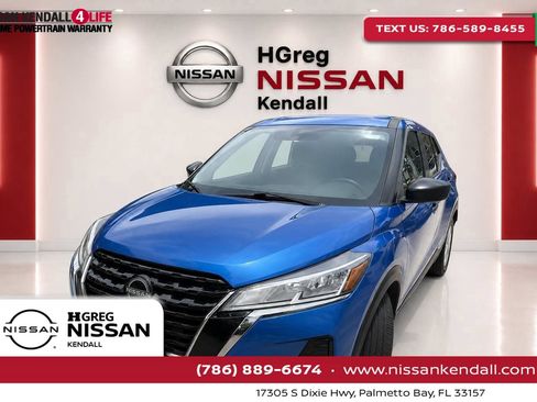 Used 2023 Nissan Kicks S FWD image 1