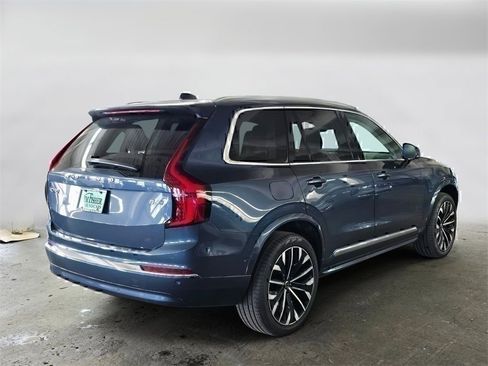 New 2026 Volvo XC90 B6 Ultra w/ Protection Package image 5