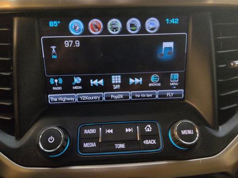 Used 2019 GMC Acadia Denali w/ Technology Package FWD image 25