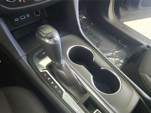 Used 2020 Chevrolet Equinox LT AWD/4WD image 27