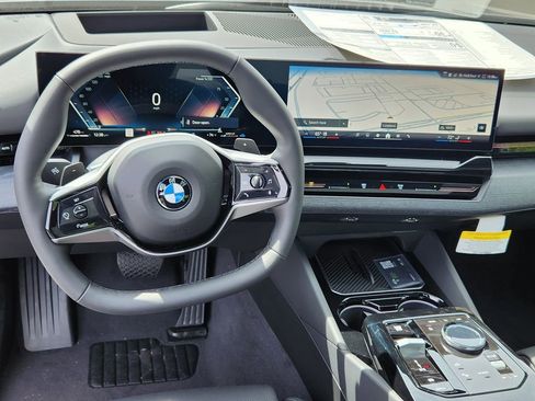 New 2026 BMW 530i xDrive w/ Premium Package AWD/4WD image 11