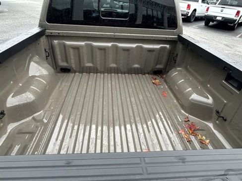 Used 2025 Ford Ranger Lariat w/ FX4 Off-Road Package image 10