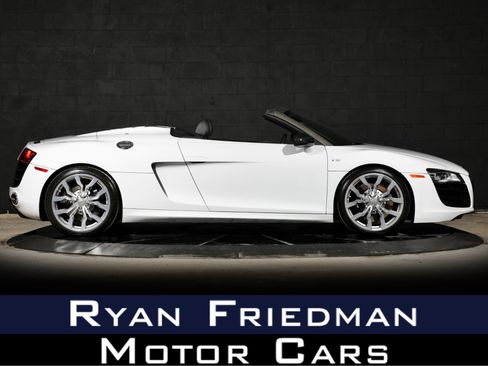 Used 2011 Audi R8 V10 AWD/4WD image 1
