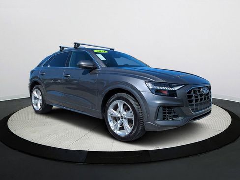 Used 2021 Audi Q8 Prestige w/ Prestige Package image 2