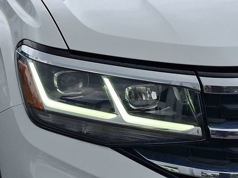 Used 2023 Volkswagen Atlas SEL AWD/4WD image 10
