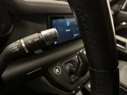 Used 2021 Land Rover Defender 110 X-Dynamic HSE image 18