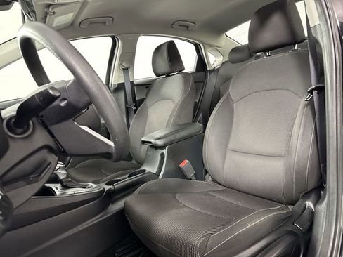Used 2021 Kia Forte LXS FWD image 18