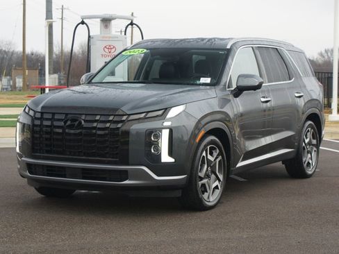 Used 2023 Hyundai Palisade Limited image 24