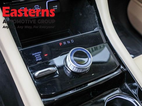 Used 2022 Jeep Grand Cherokee L Limited image 13