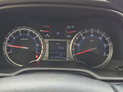 Used 2017 Toyota 4Runner Limited AWD/4WD image 17