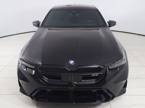 Used 2025 BMW M5 w/ Executive Package image 85